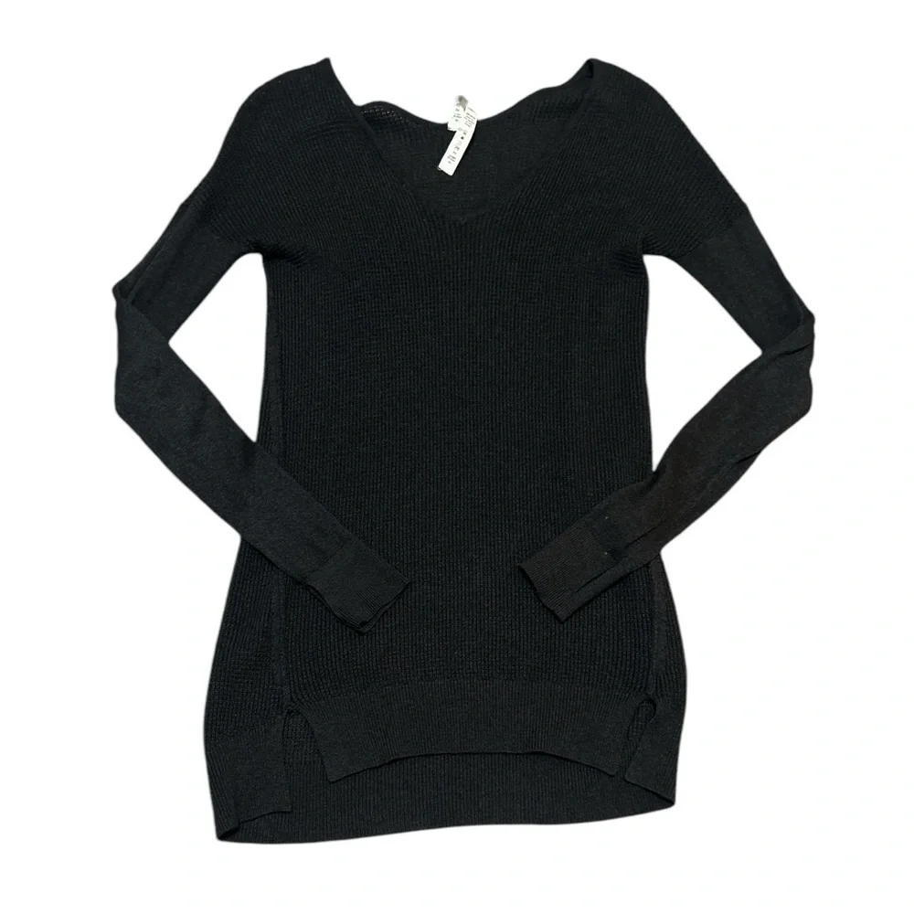 Lululemon The Sweater Life Knit Long Sleeve Shirt Top
